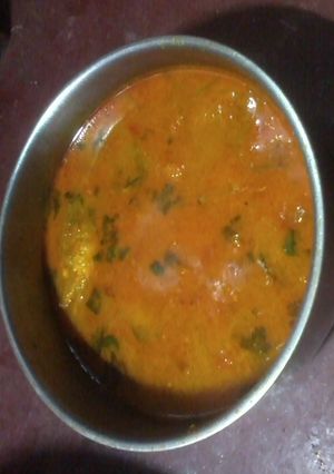 A picture of Fish curry.