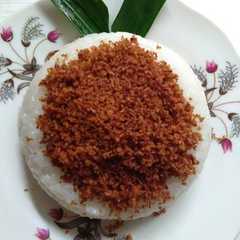 A picture of Ketan Serundeng Manis.