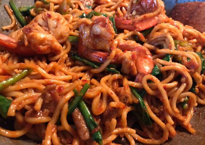 Cara Memasak Mie Goreng Basah Enak Dan Mudah