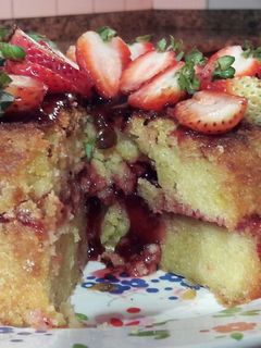 Una foto de Torta con fresas