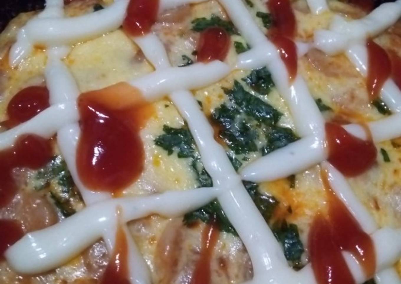 Pizza mozzarela sosis teflon