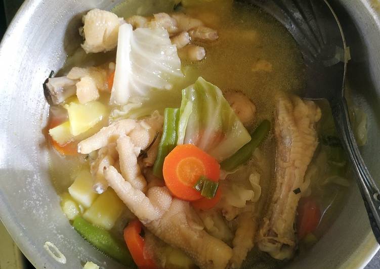 Langkah Mudah untuk Membuat Sayur sop bening dan ceker Anti Gagal