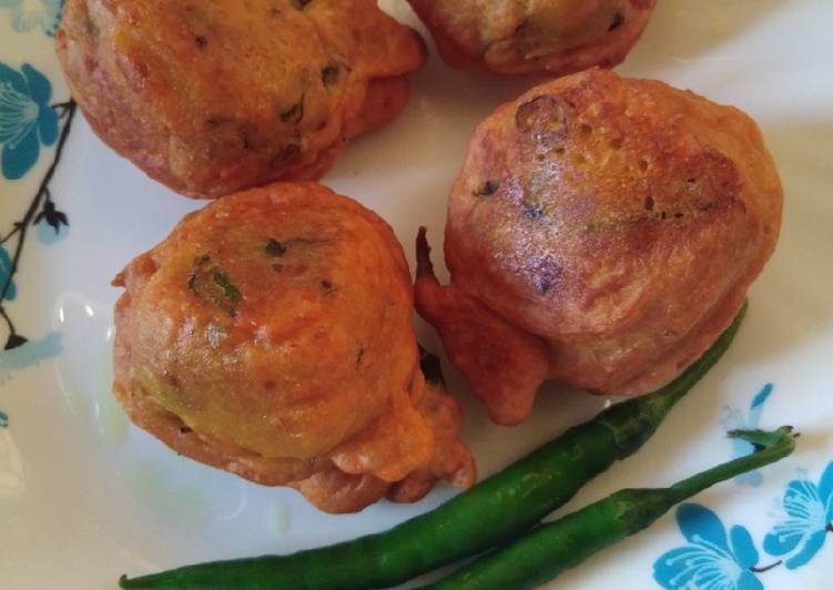 Batata (potato)vada(Holi special)