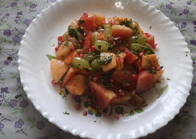 How to Prepare Homemade Mix fruits salad