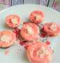 Cara Mudah Menyiapkan Resep  Kue Cubit Red Velvet + Kitkat Stroberi by @olinyolina yang Lezat, Lezat Sekali