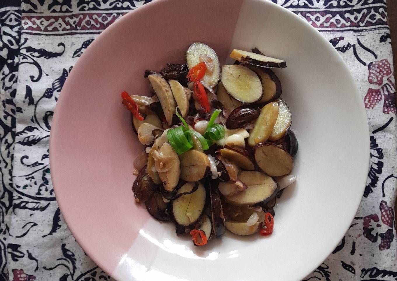 Jengkol Goreng