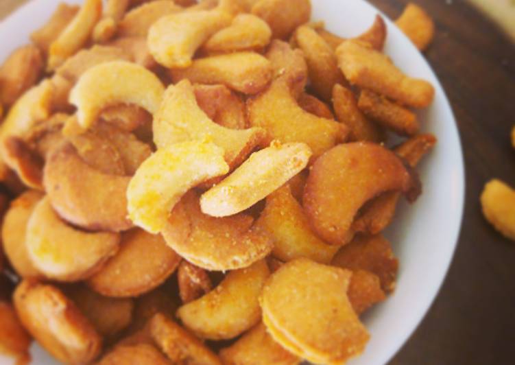 Recipe of Award-winning Homemade Salty Cashew