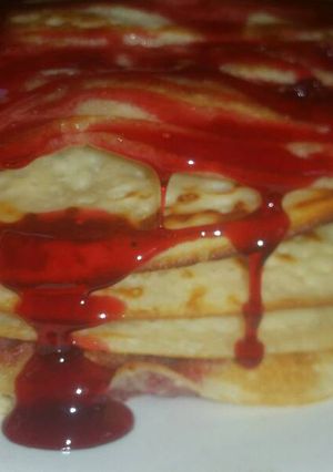 صورة لوصفة My pancakes بان كيك بصوص الكركديه