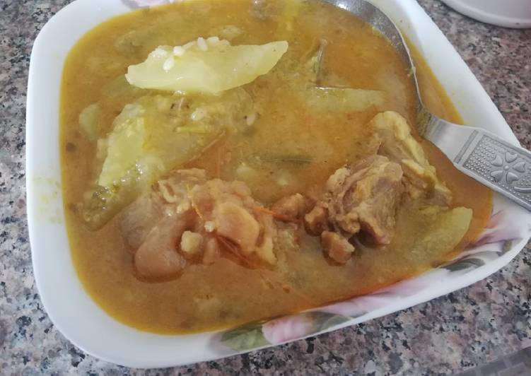 Recipe of Speedy Dalcha (kaddu +mutton)