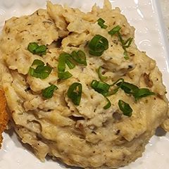 A picture of Mashed Potatoes.