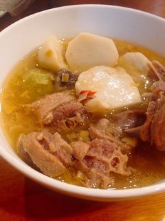 Hình của món Vịt om nước dừa sấu khoai sọ.