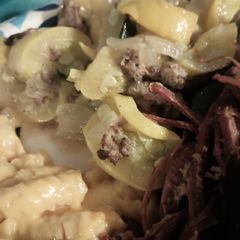 A picture of Summer Squash, Sausage, and Onions.
