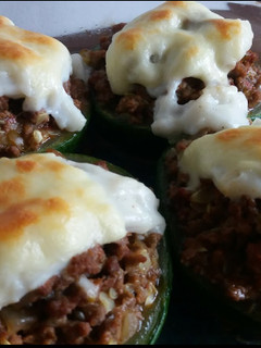 Una foto de Zapallitos rellenos de carne picada
