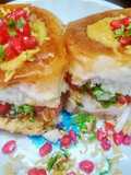 Dhabeli with sarso chutney