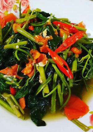 Foto resep Cah Kangkung Terasi Pedas