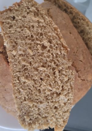 Una foto de Pan de banano con panela, en licuadora y sin horno🍞🍌🍳