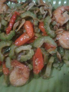 Foto resep Oseng pare