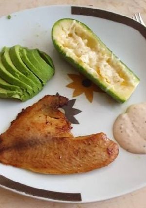 Una foto de Pescado a la mantequilla keto