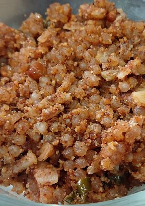 साबुदाणा खिचडी (sabudana khichdi recipe in marathi) रेसिपी चे मुख्य फोटो