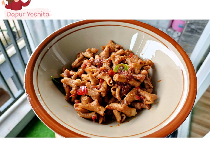 Langkah Mudah untuk Membuat Tumis Usus Pedas, Enak