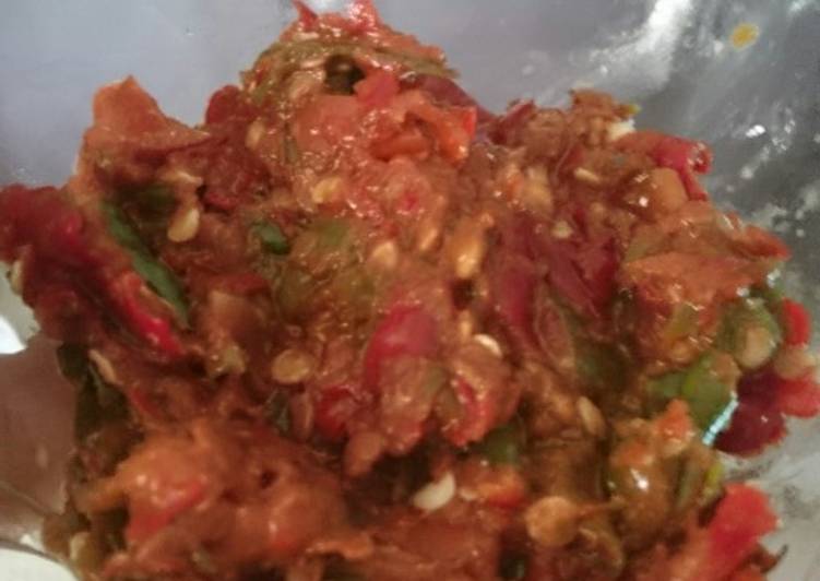 Resep: Sambal tomat mentah yang Lezat