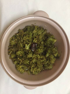 ப்ராக்கோலி பொரியல் (Broccoli poriyal recipe in tamil) செய்முறை முக்கிய புகைப்படம்
