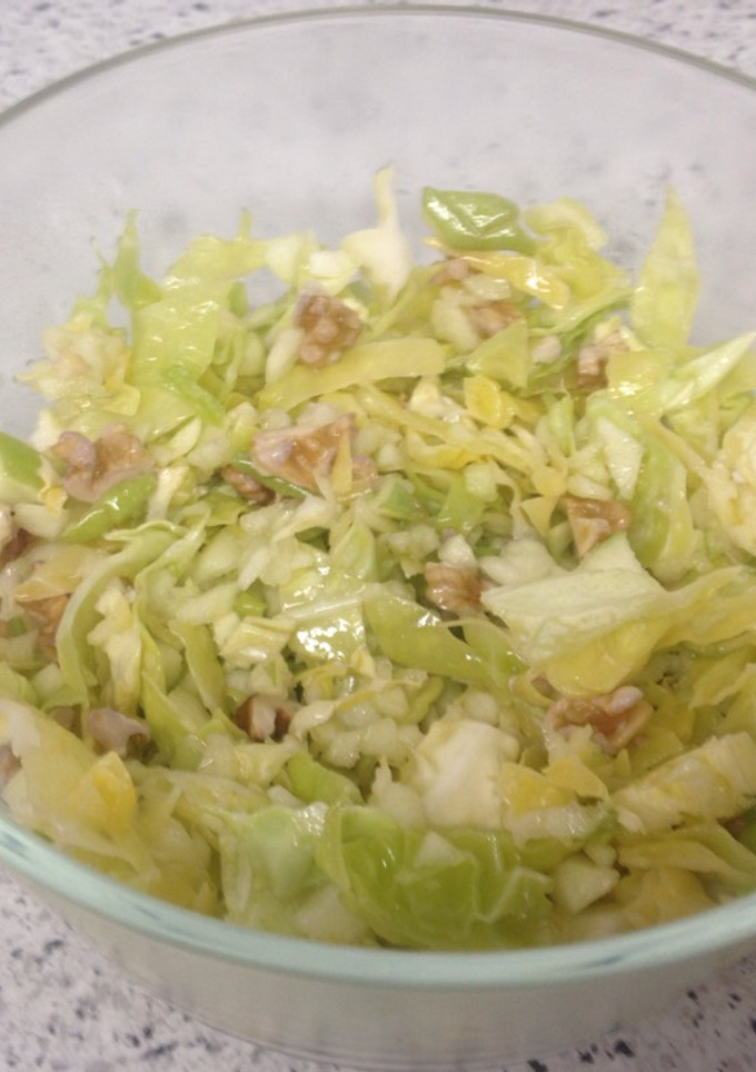 Una foto de Ensalada básica de col