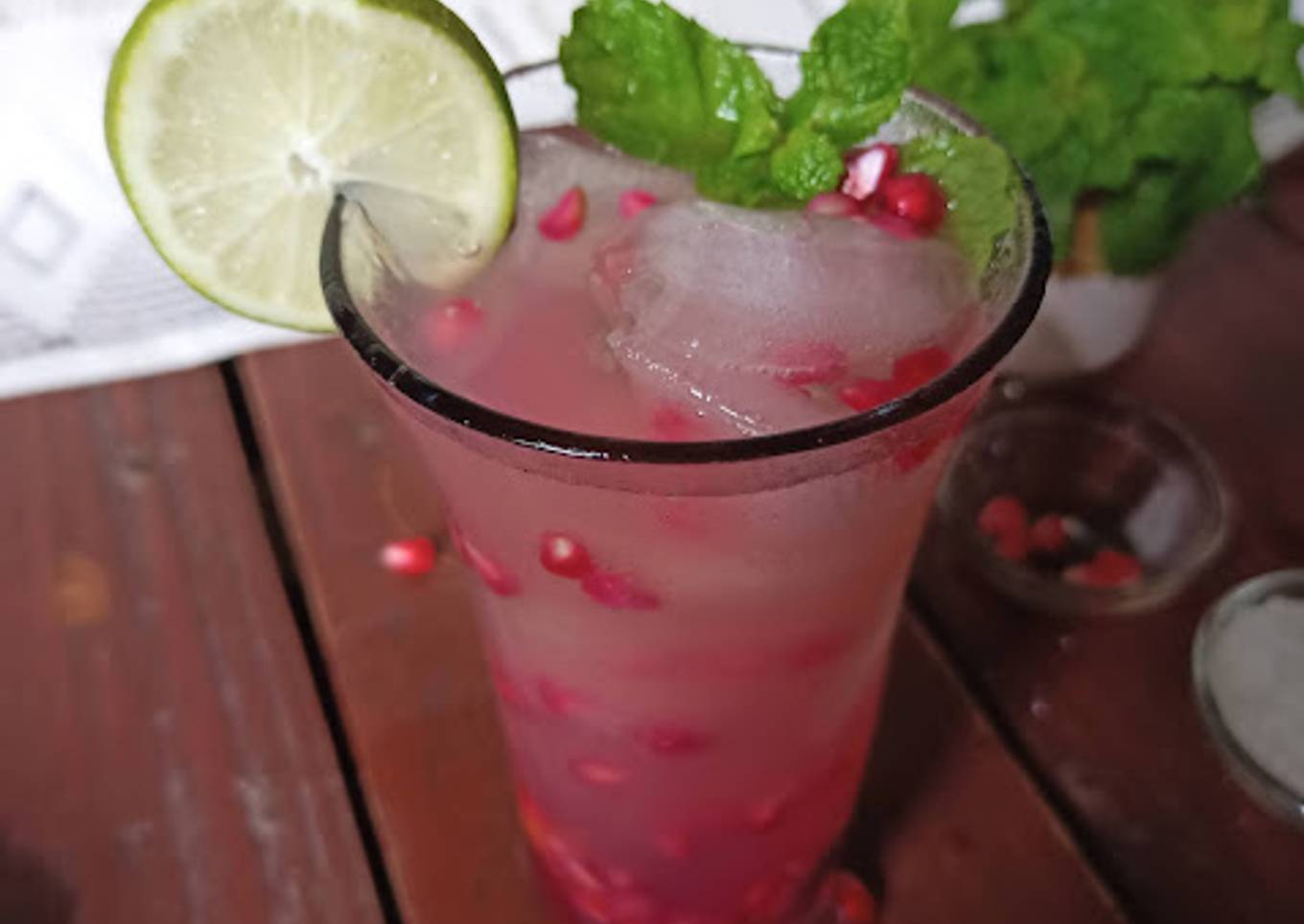 Pomegranate Mojito