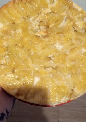 Una foto de Torta de manzana invertida