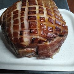 A picture of Apricot & Apple Glazed Gammon.