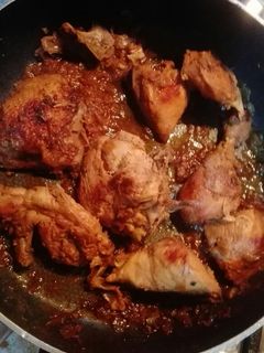 صورة لوصفة فراخ بالبصل في الحلة