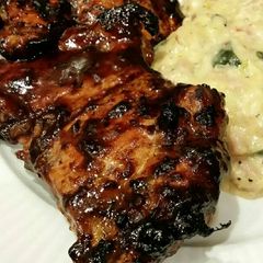 A picture of Brad's grilled chicken with blueberry chipotle bbq sauce.