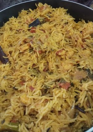 இறால் பிரியாணி (Iraal biryani recipe in tamil) செய்முறை முக்கிய புகைப்படம்