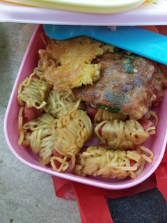 Foto resep Mi gulung sosis (camilan)