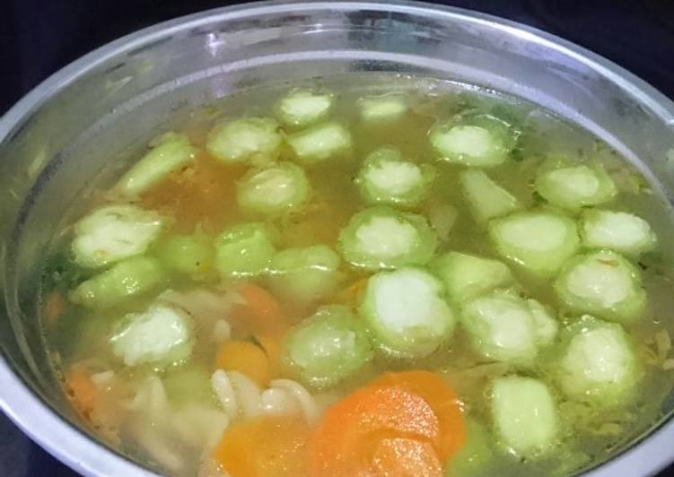 Sop wortel gambas