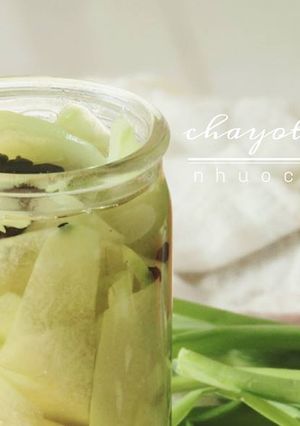 Hình của món Chayote pickle.