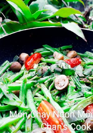 Hình của món Đậu cove xào nấm chay.