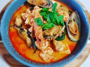 A picture of calamari in tomato sauce