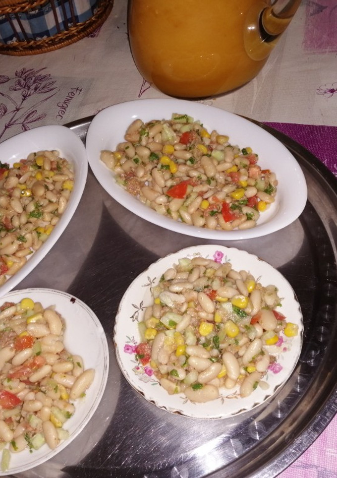 Una foto de Ensalada de judías blancas