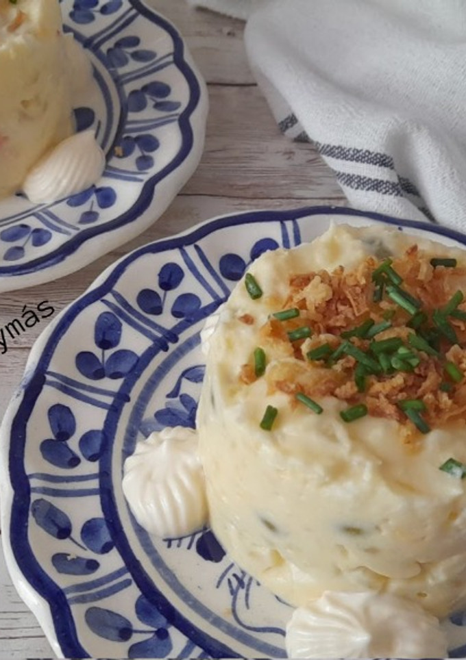 Una foto de Ensaladilla de piña y gambas