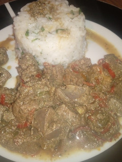 Una foto de Hígado con arroz