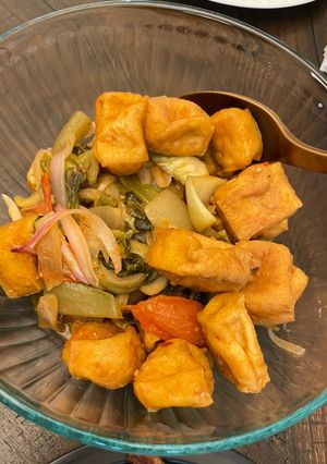 Hình của món Đậu hủ kho dưa cải.