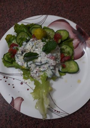 A picture of Mix salad with cucumber.