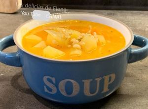 Foto principal de Sopa de cebada - Rassolnik sopa tradicional