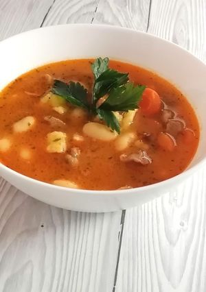 Húsos bableves recept fotója