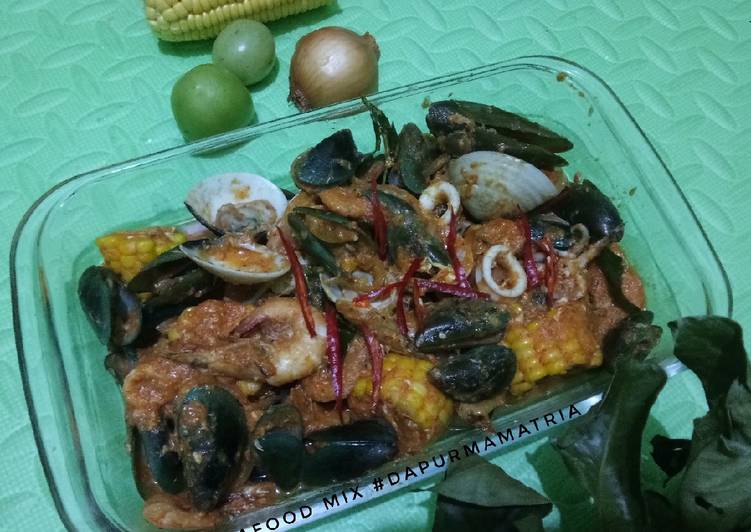 Cara Gampang Menyiapkan Seafood mix saos padang yang Bikin Ngiler