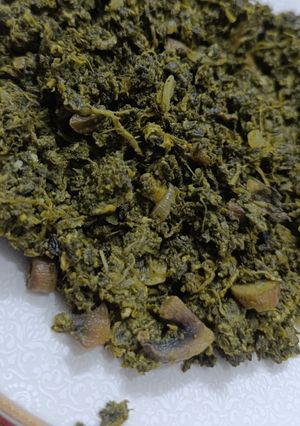 عکسی از دستور نرگسی اسفناج و قارچ