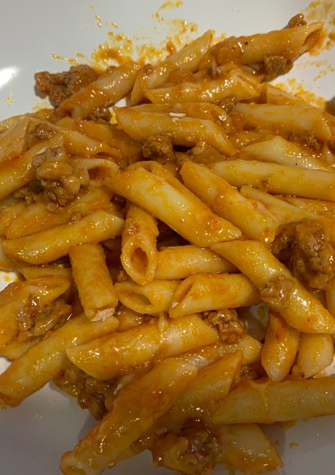 Una foto de Macarrones con carne picada