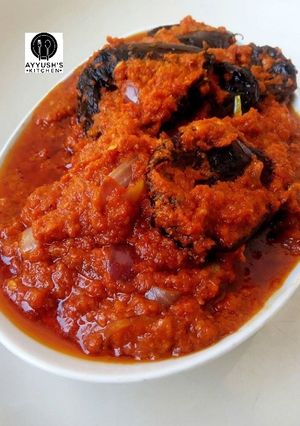A picture of Nigerian smoked fish stew.