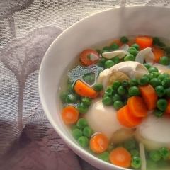 A picture of Egg Peas and Carrots Soup.